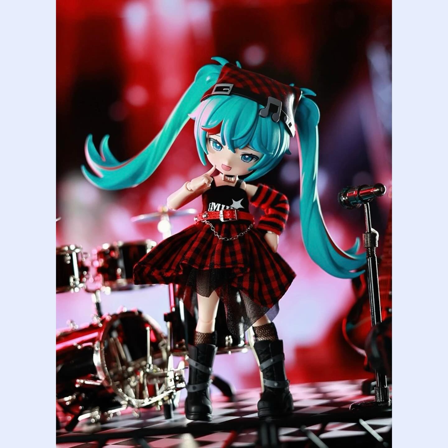 Hatsune Miku: Prelude / Wonderful Encounter - DaaLaMode Dress-up Sammelfigur Blind Box - Einzelbox - 14cm - BLOKEES