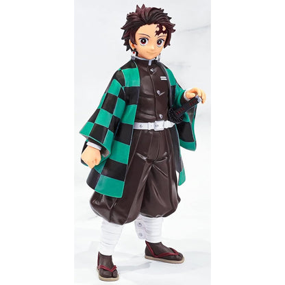 BANDAI Tanjiro Kamado Grandista, Demon Slayer  Kimetsu no Yaiba Sammelfigur, BP17622, 24 cm
