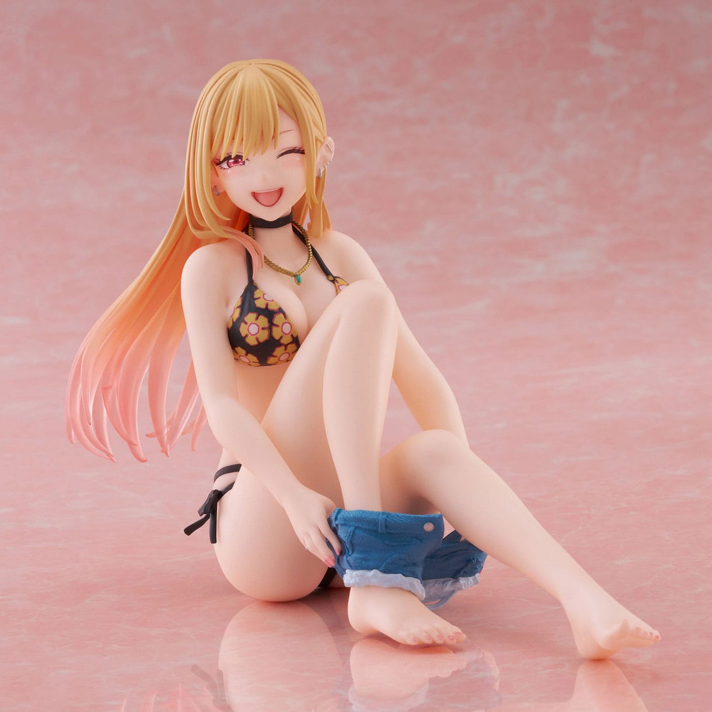 Taito My Dress-Up Darling PVC Statue Desktop Cute Figure Marin Kitagawa Measured Swimsuit Ver. 13 cm