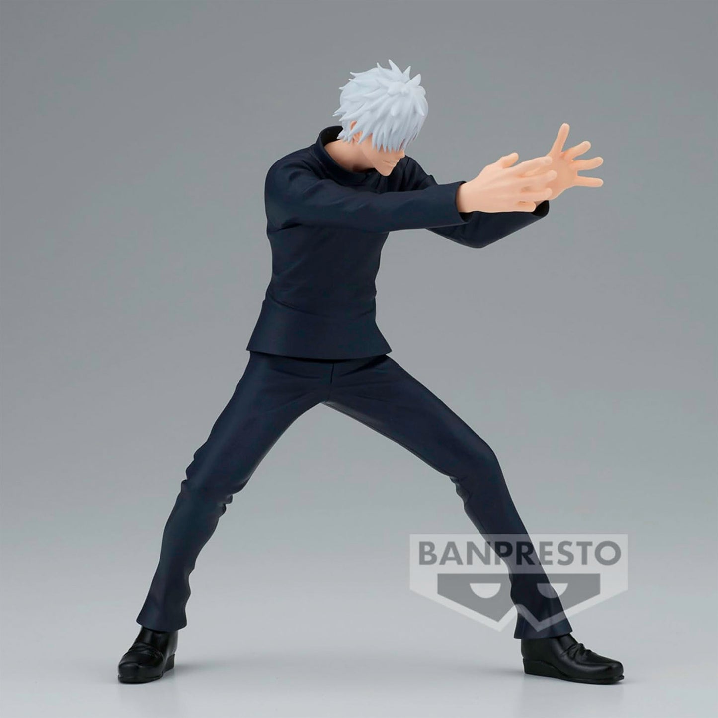 BANDAI Jujutsu-Zauberer Satoru Gojo in Kampfpose, Jujutsu Kaisen Sammelfigur, BP88389P, 17 cm