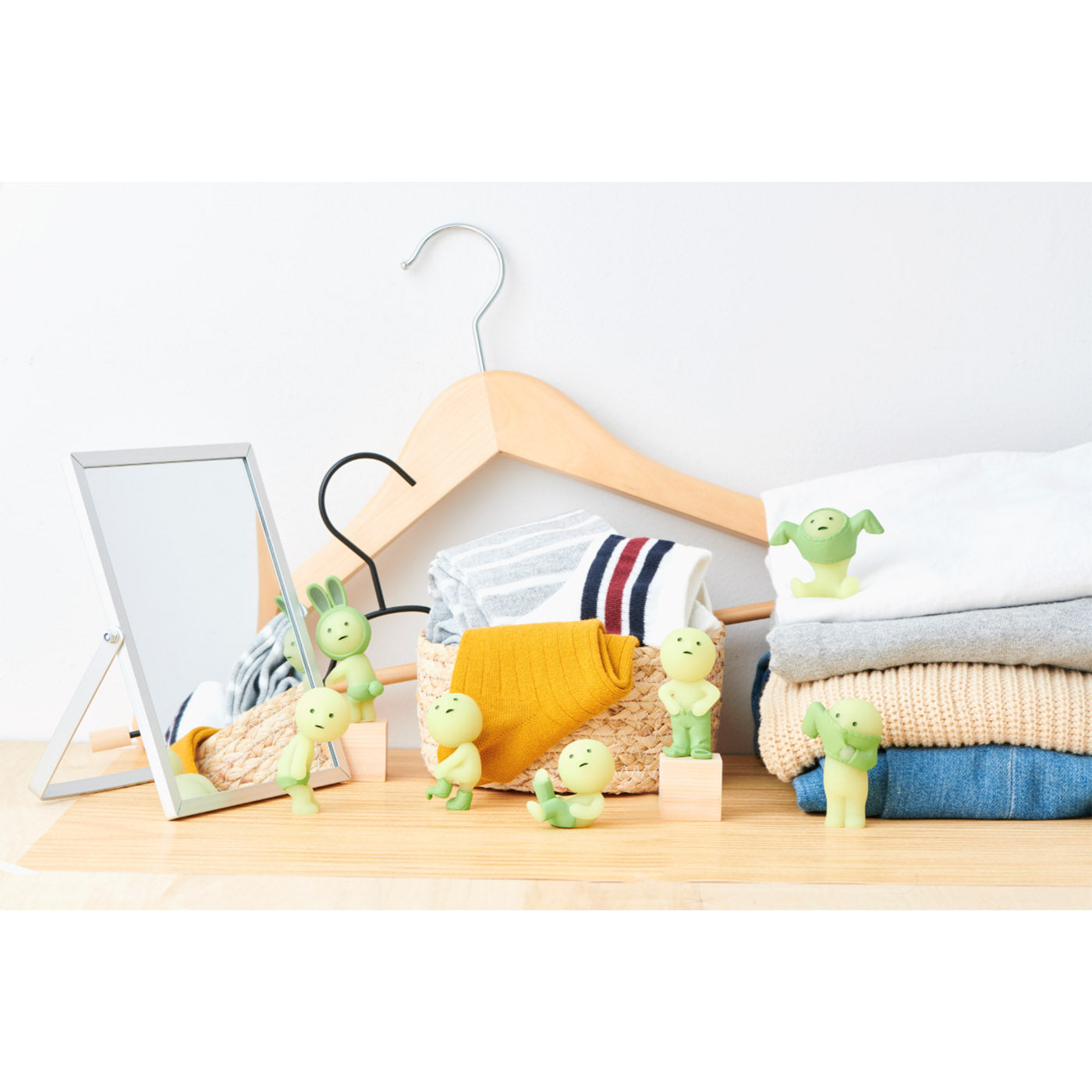 Smiski leuchtende Figure| Glow in the dark | Dressing Series  | Blind Box- (12)-(1)