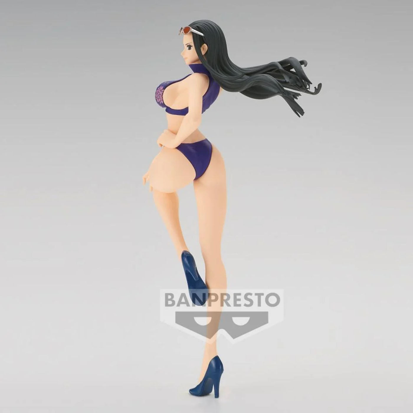 One Piece - Nico Robin - Girls On Vacation (Ver. B) - 19 cm - Figur - Banpresto