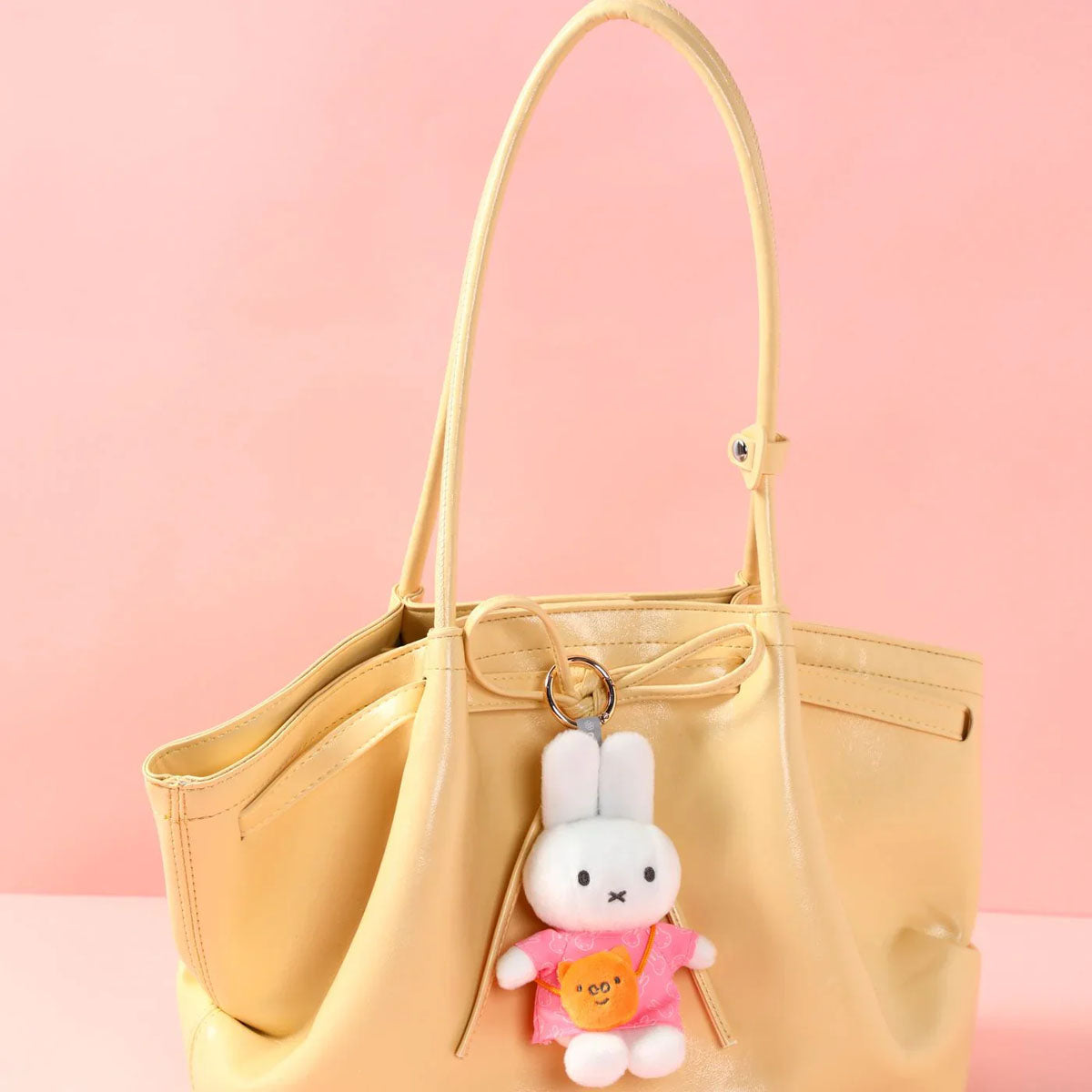 Miffy - Mini Bag Series - Ausflug-Kollektion - Plüsch-Schlüsselanhänger Blind Box - Einzelbox - 13 cm - VIPO