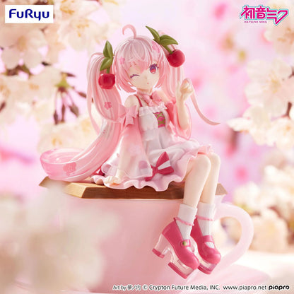 Vocaloid - Sakura Miku 2025 Figur Noodle Stopper - Winking Version - 14cm - FuRyu