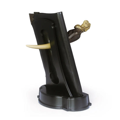 Harry Potter - Tom Riddles Tagebuch mit Basiliskenzahn - 1:1 Prop-Replik - 23 cm - The Noble Collection