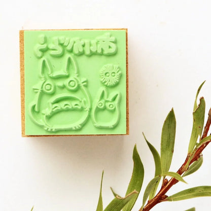 Mein Nachbar Totoro - Totoro „Danke“ - Holzstempel - 3 x 3 cm - Beverly