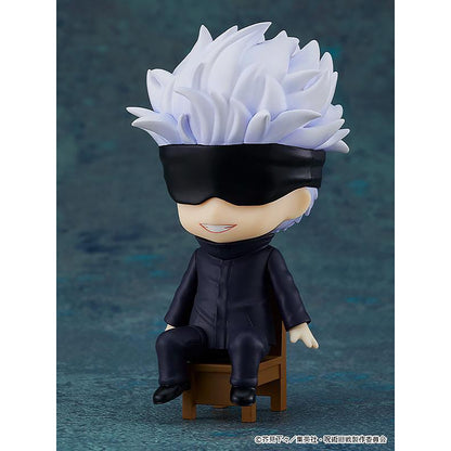 Good Smile Company Satoru Gojo auf Stuhl, Jujutsu Kaisen Sammelfigur, 9 cm