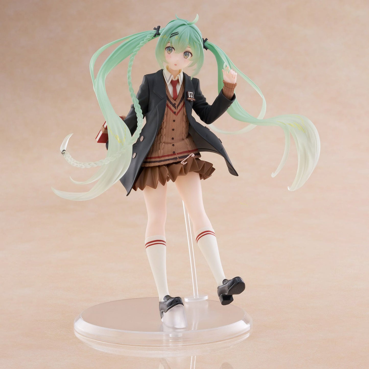 Hatsune Miku - Fashion Preppy Ver. - Figur - 18cm - Taito