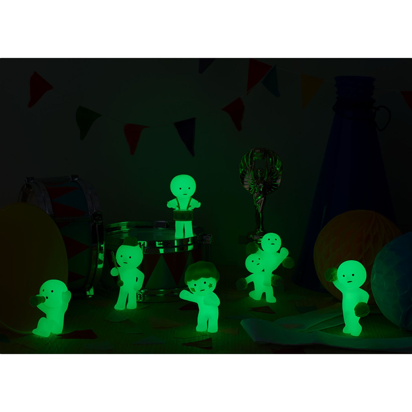 Smiski leuchtende Figure| Glow in the dark | Cheer Series  | Blind Box- (12)-(1)