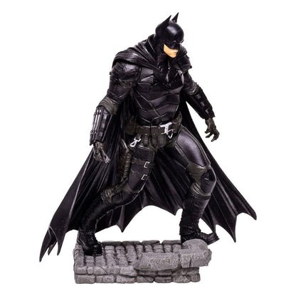 The Batman (2022) - Batman Version 2 - Posed PVC Statue - 30cm - McFarlane
