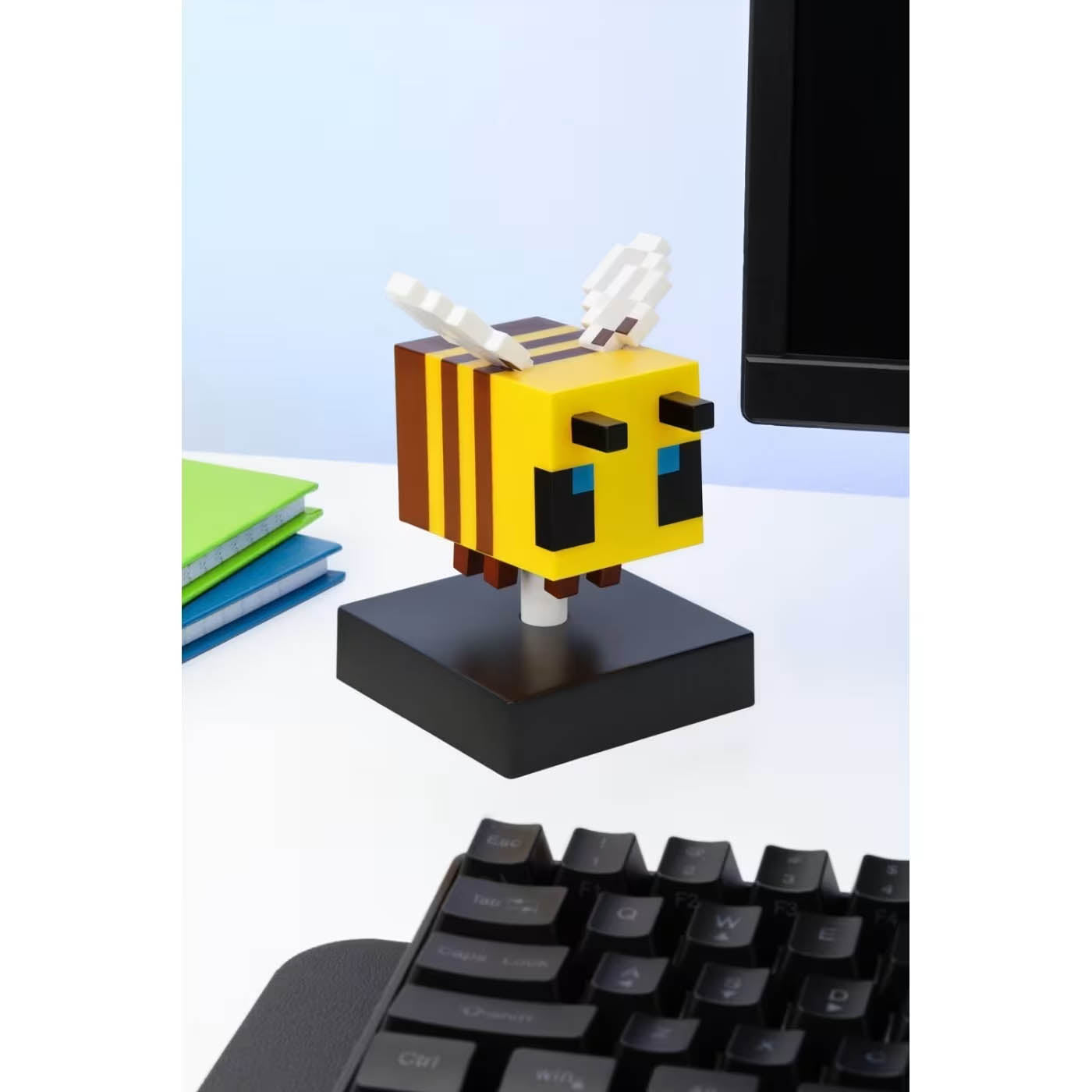 Minecraft - Bee - Mini 3D Icon Tischlampe / Nachtlicht – 11cm - Paladone