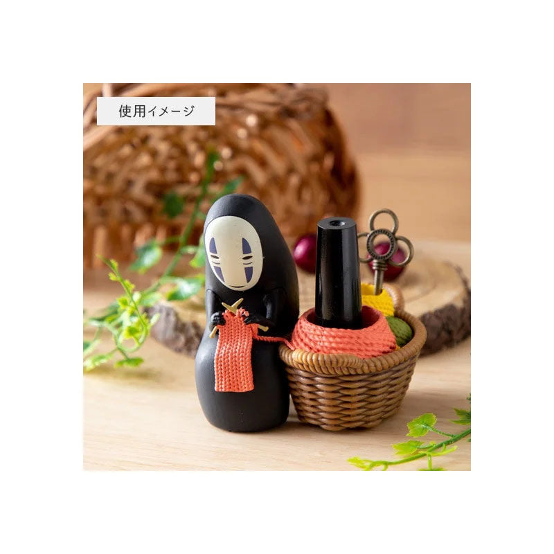 Chihiros Reise ins Zauberland - Ohngesicht (No Face) beim Stricken - 3D Mini-Figur & Stiftehalter / Organizer - 7cm - Ensky