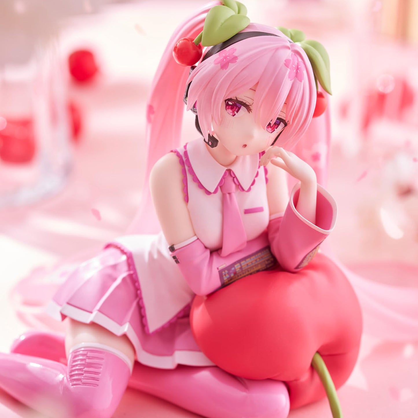 Hatsune Miku - Sakura Miku Cherry Pillow Ver. - Desktop Cute PVC Figure - 13 cm - Taito