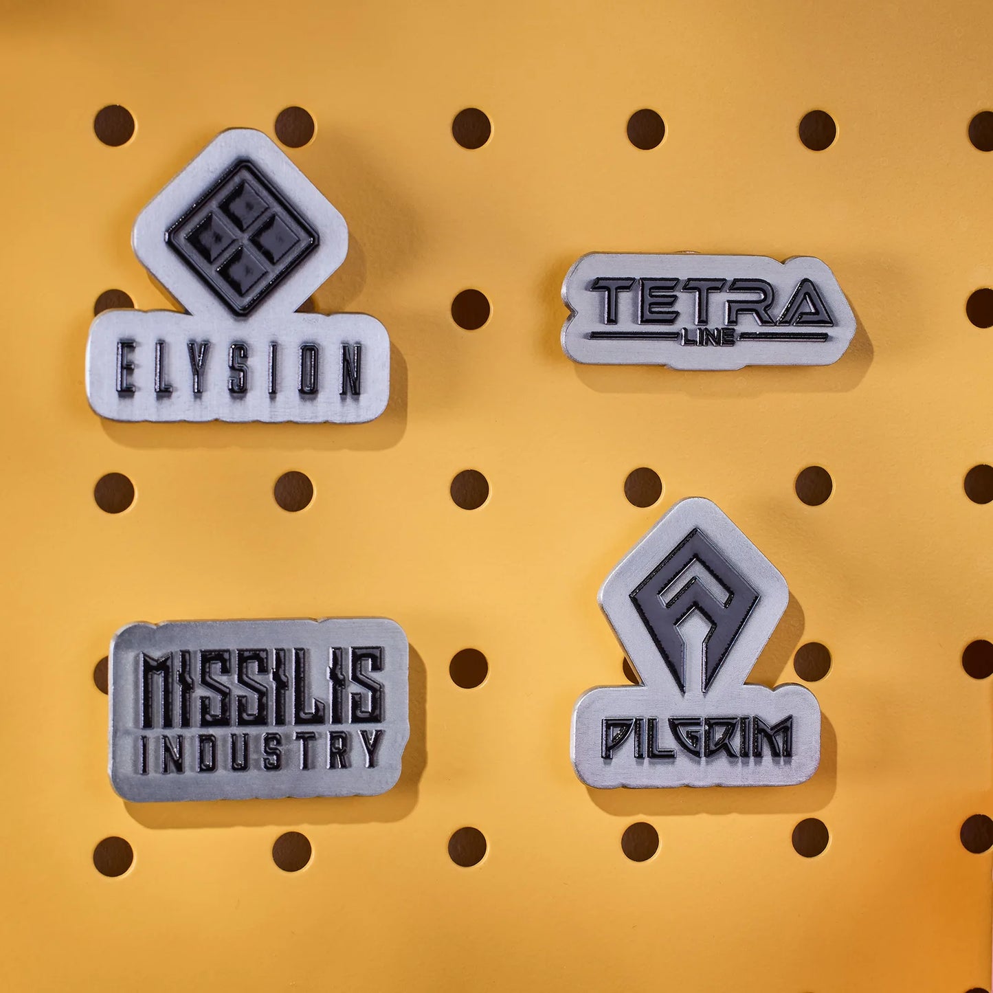 Nikke Goddess of Victory: Nikke Metal Chibi Chara Trading Pin Badge: 1Box (10pcs)