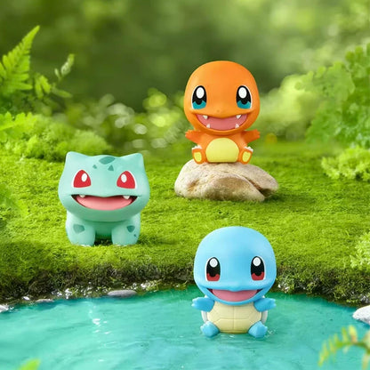 Pokémon: 30th Anniversary - Palmsize Wonders First Partner - Starter-Trio im Mini-Koffer - Blindbox - Einzelbox - 2,5-4,7cm - Funism