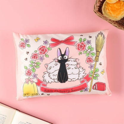 MARU-90455 Cat family pillow 28 x 39 cm - Kiki's Delivery Service