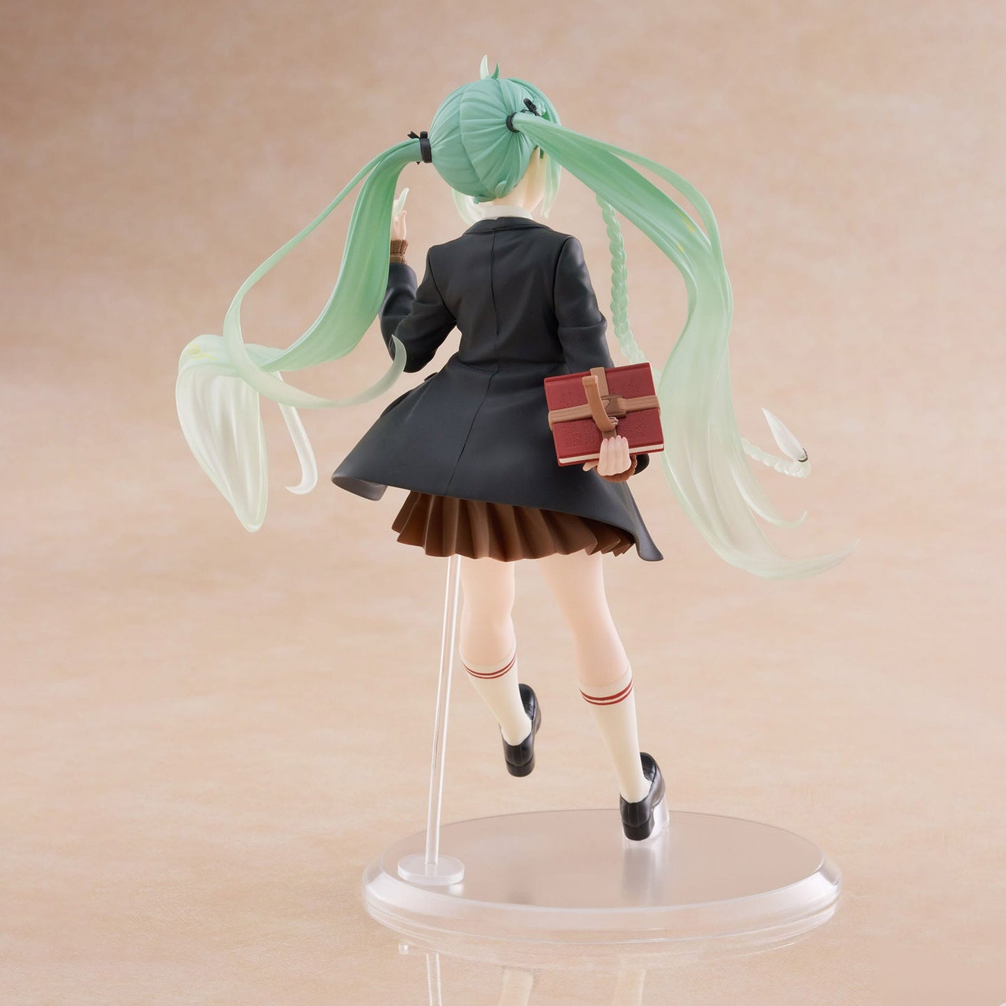 Hatsune Miku - Fashion Preppy Ver. - Figur - 18cm - Taito