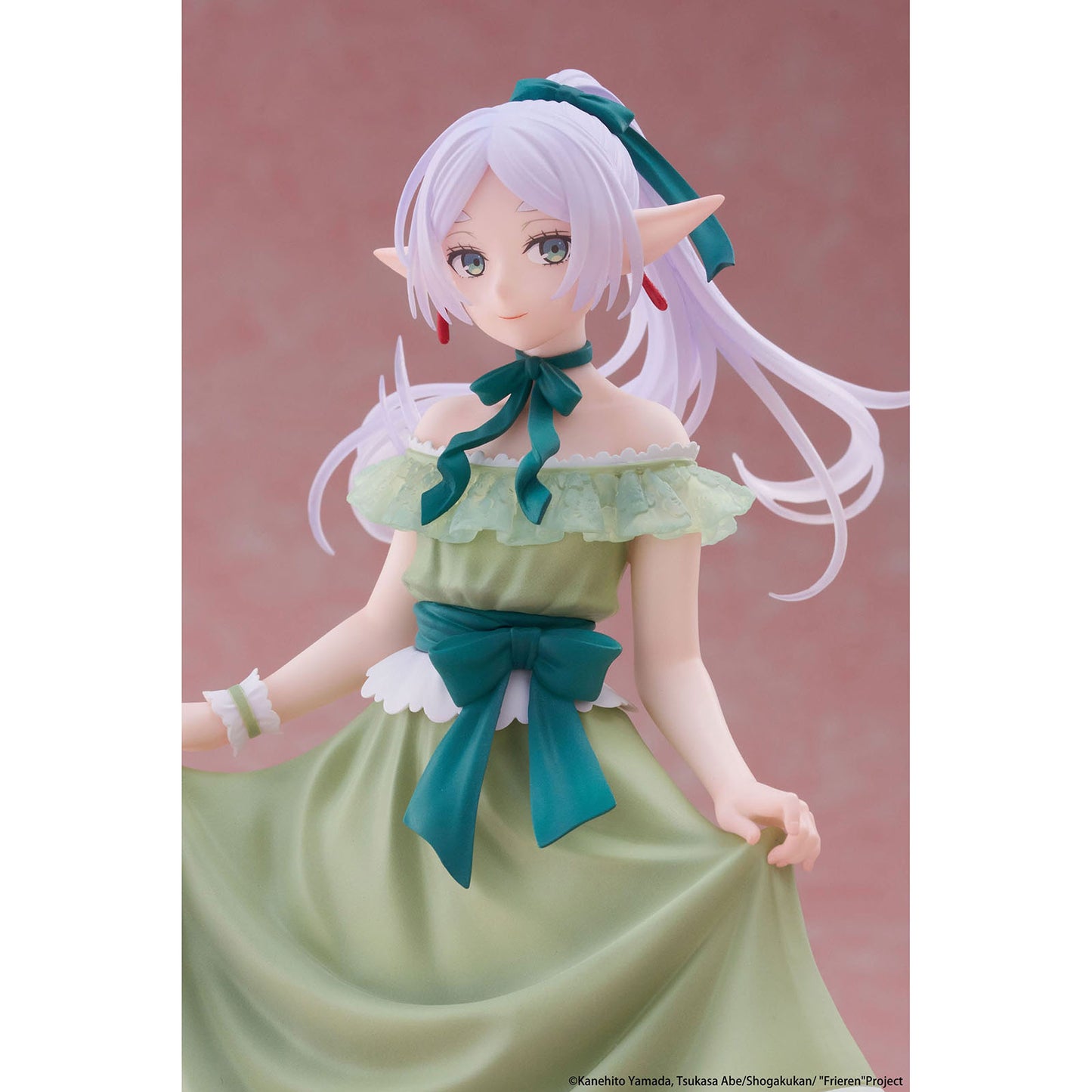 Frieren - Frieren Party Dress - Coreful Figur - 18cm - Taito