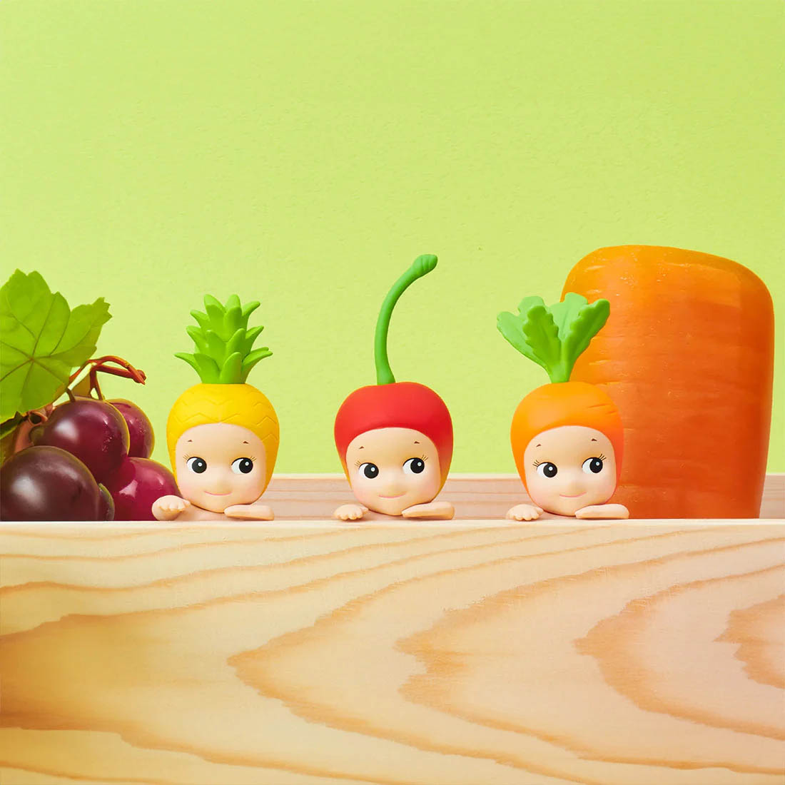 Sonny Angel Figur mit Obst- oder Gemüsemütze | Blind Box Harvest Series | 8 cm
