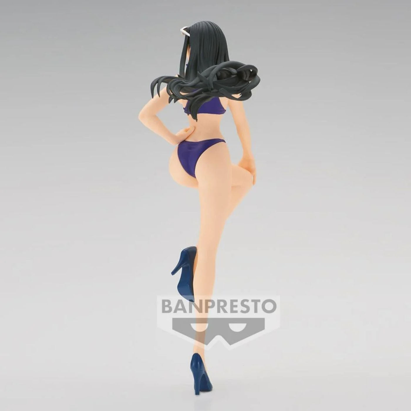 One Piece - Nico Robin - Girls On Vacation (Ver. B) - 19 cm - Figur - Banpresto