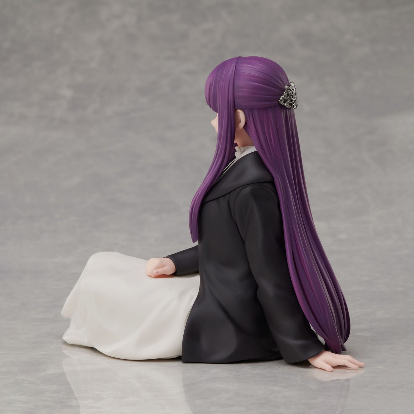 Frieren: Beyond Journey's End - Fern (Farn) - 1/7 PVC Statue - 11 cm - Elcoco