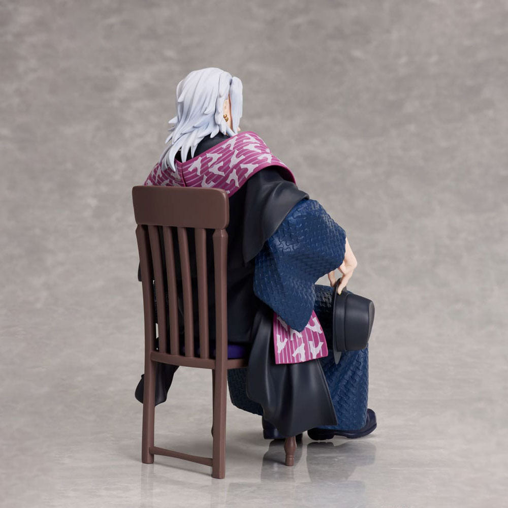 Demon Slayer: Kimetsu no Yaiba - Tengen Uzui - Seated Ver. Figur - 17 cm - Aniplex