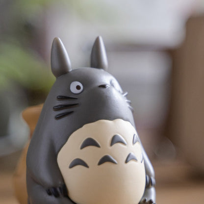Mein Nachbar Totoro - Totoro mit Eichelsack - 3D Mini-Figur & Stiftehalter / Organizer - 8cm - Ensky