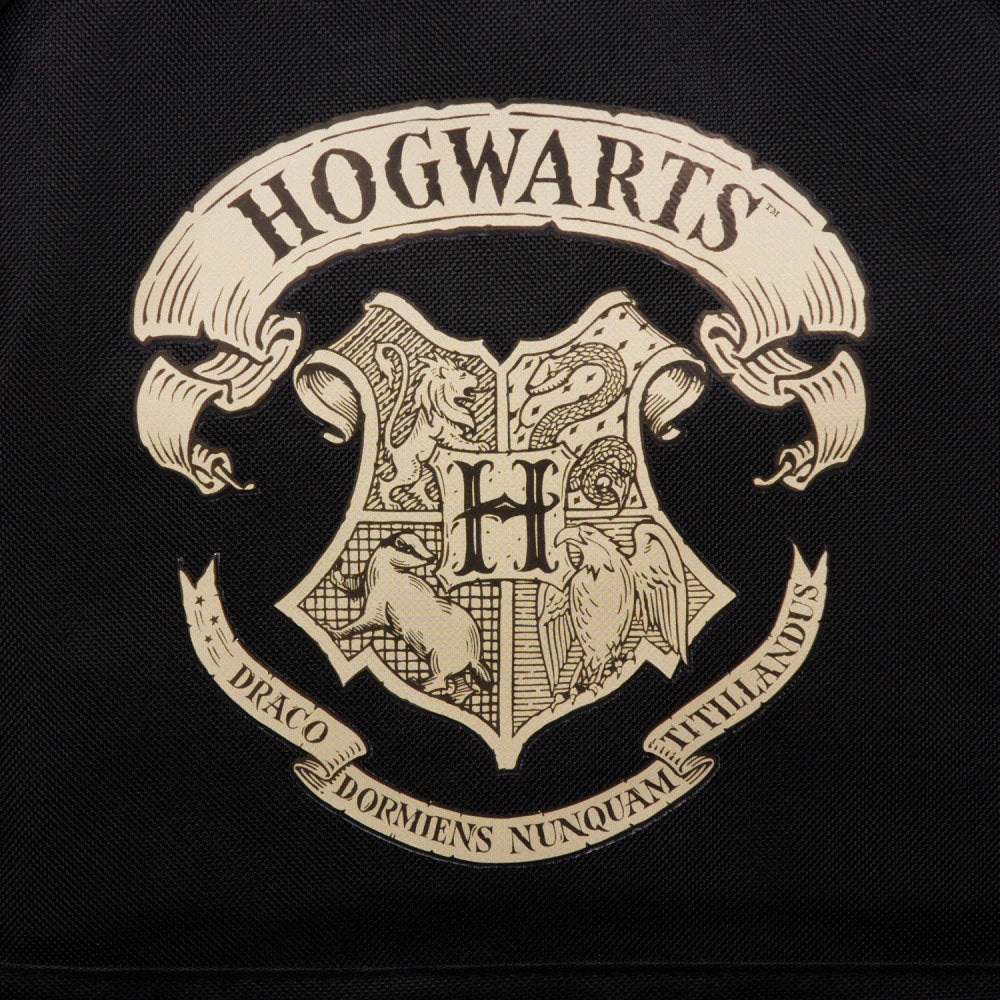 Harry Potter - Hogwarts Wappen (Classic Backpack) - Rucksack - 42 x 31 x 14 cm - ABYstyle