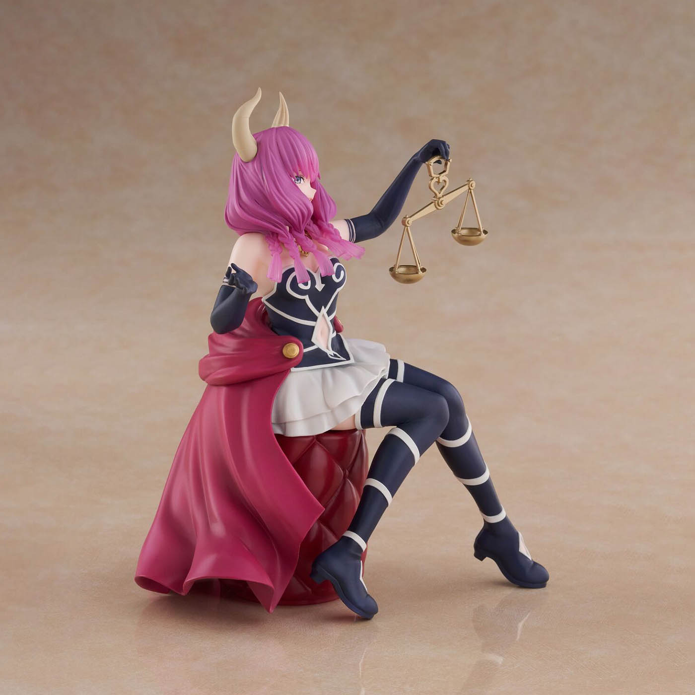 Frieren - Aura the Guillotine - Desktop Cute Sammelfigur - ca. 13cm - Taito