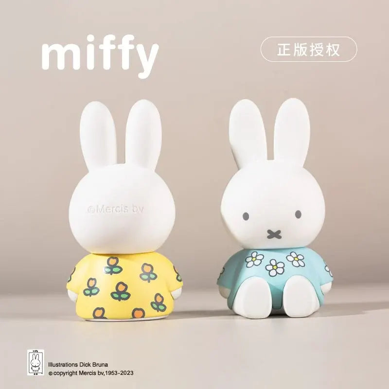 Miffy - Sammelfigur mit Handyhalter-Funktion - Blindbox - Einzelbox - ca. 13 cm - Choco Teddy