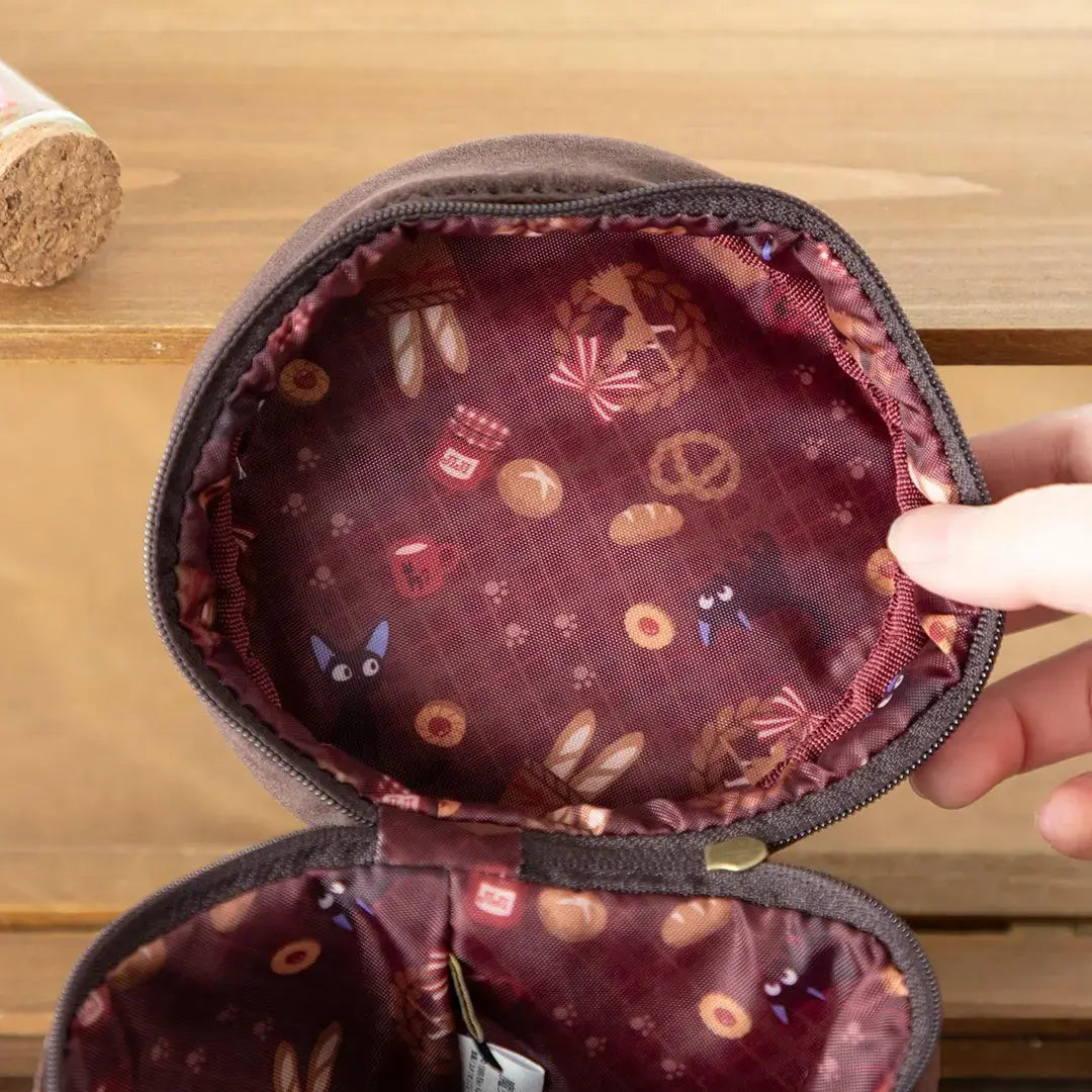 Kiki's Delivery Service - Chocolate Cake - Cosmetic Pouch - ø 11 x 14 cm - Marushin