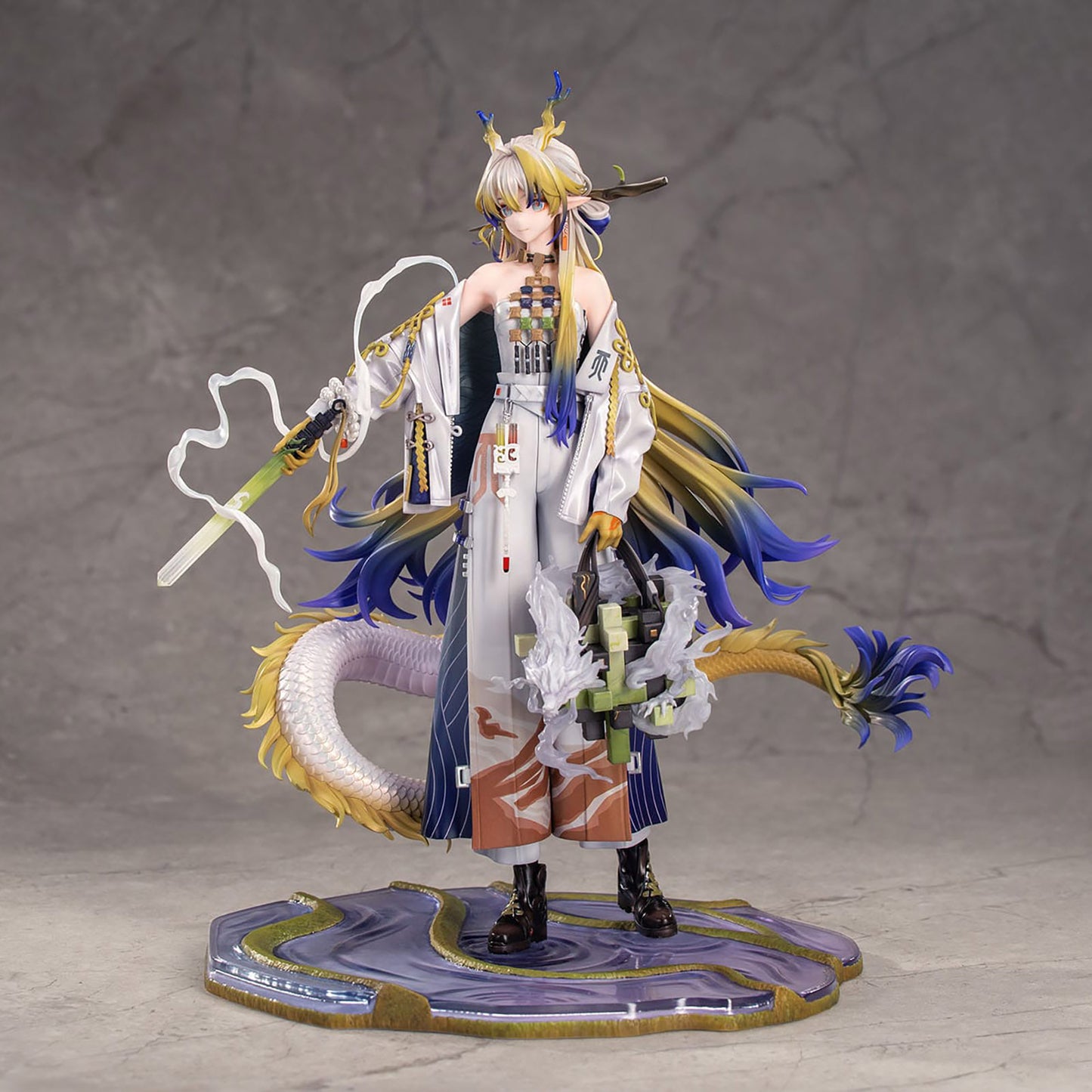 Arknights PVC Statue 17 Shu 27 cm