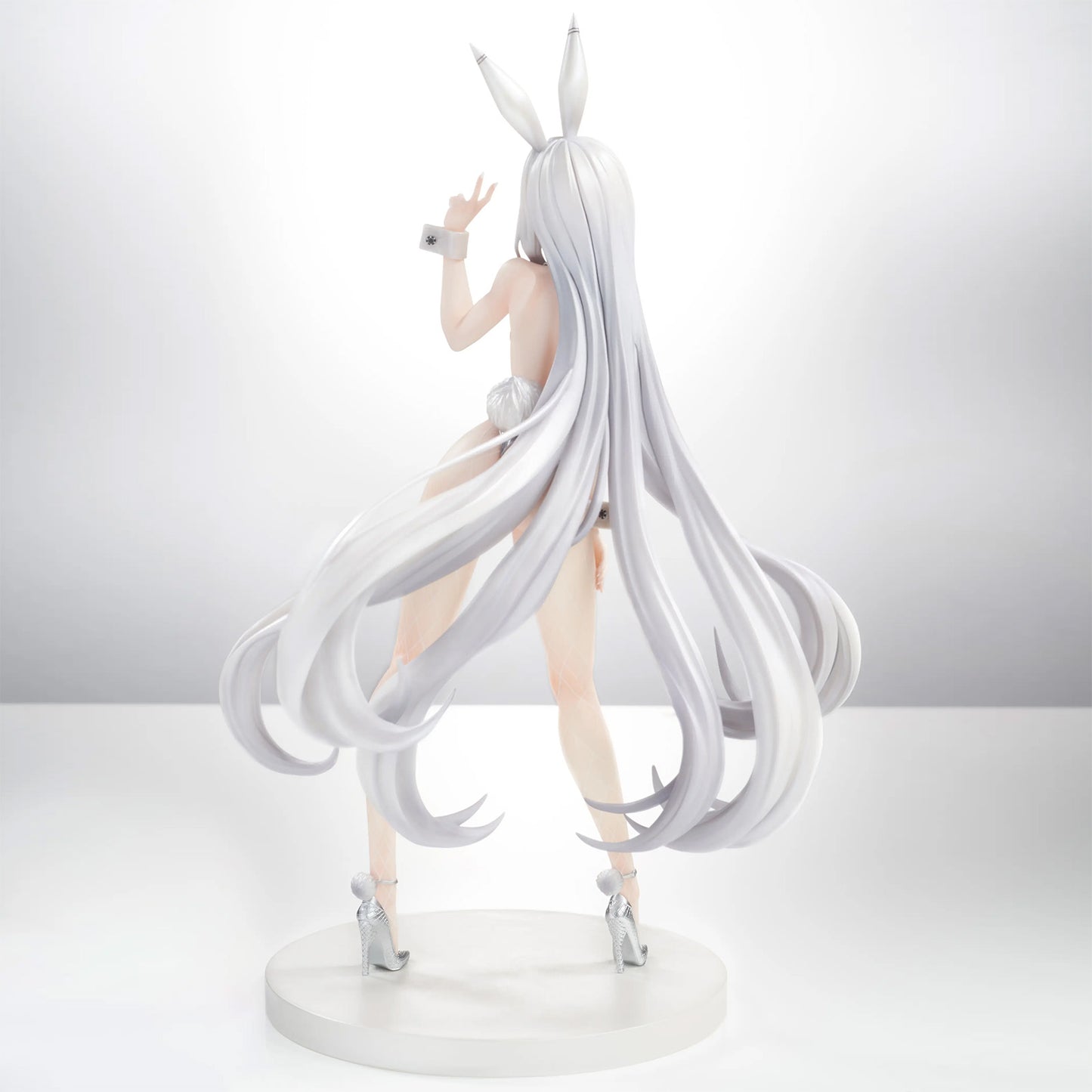 Goddess of Victory: Nikke Blanc 110 Scale Figure