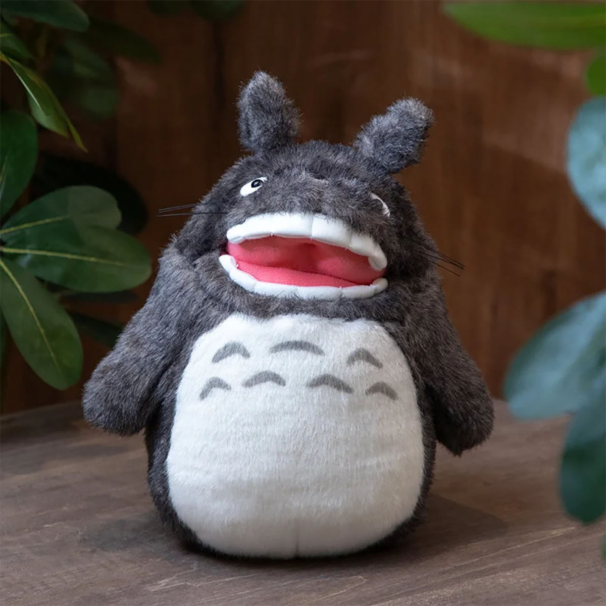 Mein Nachbar Totoro - Totoro Roaring - Plüschfigur M - 29cm - Studio Ghibli