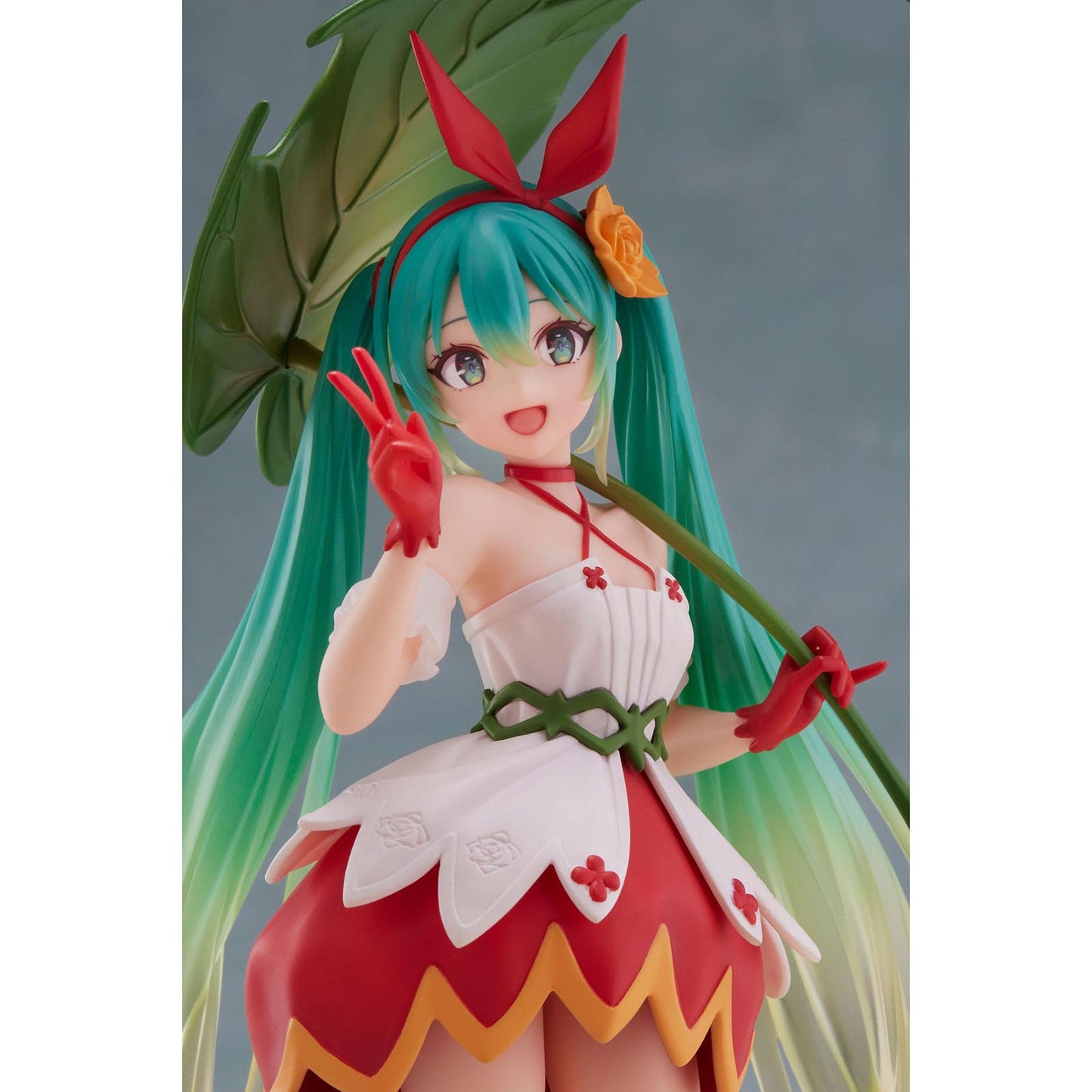 Vocaloid - Hatsune Miku Wonderland Thumbelina Figur - 18cm - Taito
