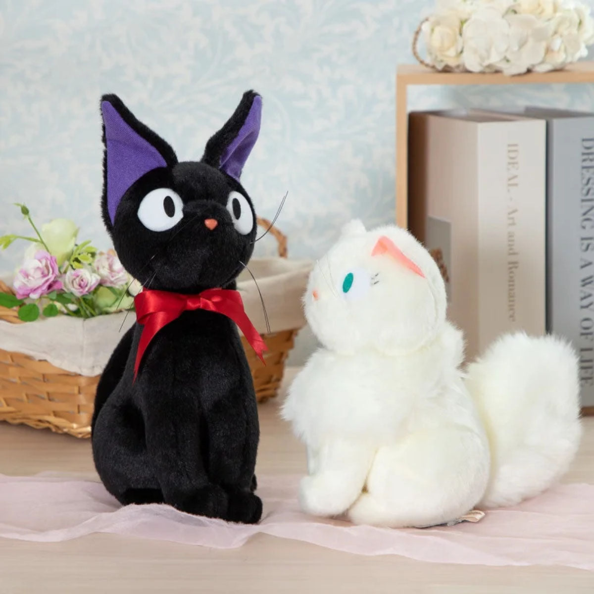 Kikis kleiner Lieferservice - Lily (Sitzend) - Plüschfigur - 22 cm - Semic
