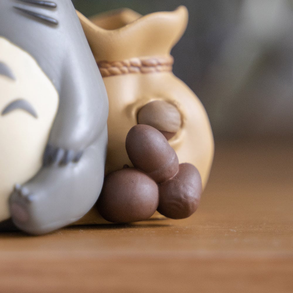 Mein Nachbar Totoro - Totoro mit Eichelsack - 3D Mini-Figur & Stiftehalter / Organizer - 8cm - Ensky