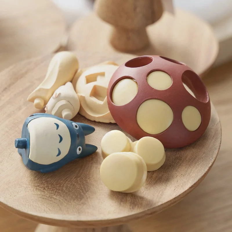 Mein Nachbar Totoro - Mittlerer und kleiner Totoro im Pilz - 3D-Puzzle Kumukumu - 5 cm - Ensky