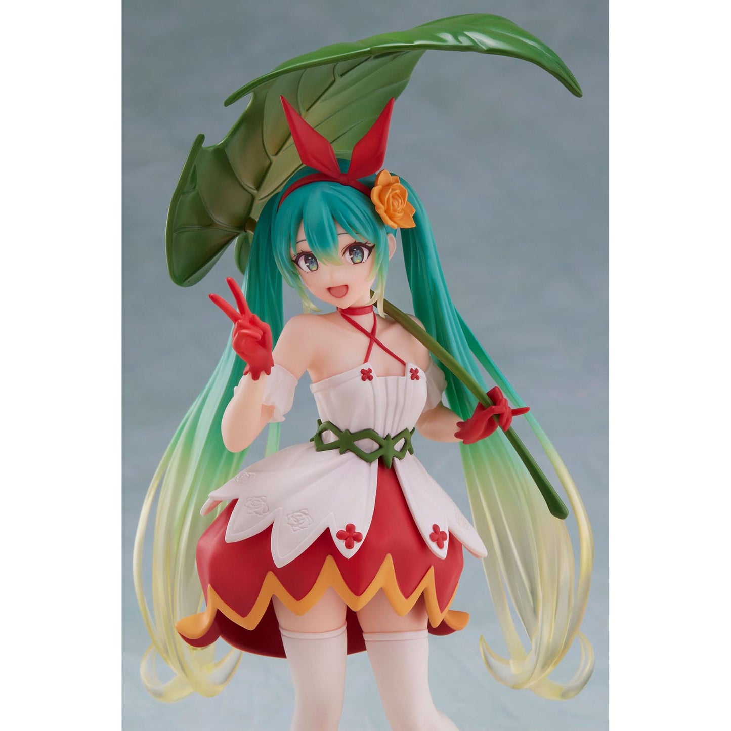 Vocaloid - Hatsune Miku Wonderland Thumbelina Figur - 18cm - Taito