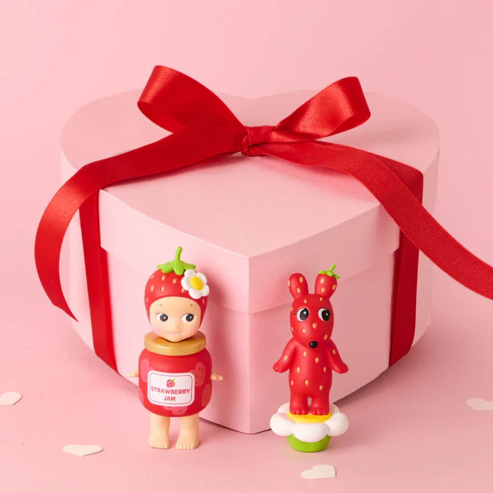 Sonny Angel - Strawberry Love Series - Blind Box Figur - Einzelbox - ca. 8-9 cm - Dreams