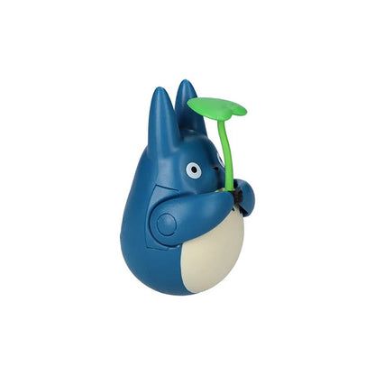 Mein Nachbar Totoro - Mittlerer Totoro mit Blatt - Okiagari Koboshi Wackelfigur - 6cm - Ensky