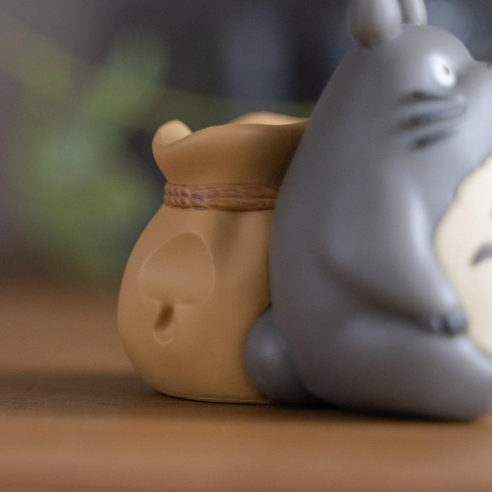 Mein Nachbar Totoro - Totoro mit Eichelsack - 3D Mini-Figur & Stiftehalter / Organizer - 8cm - Ensky