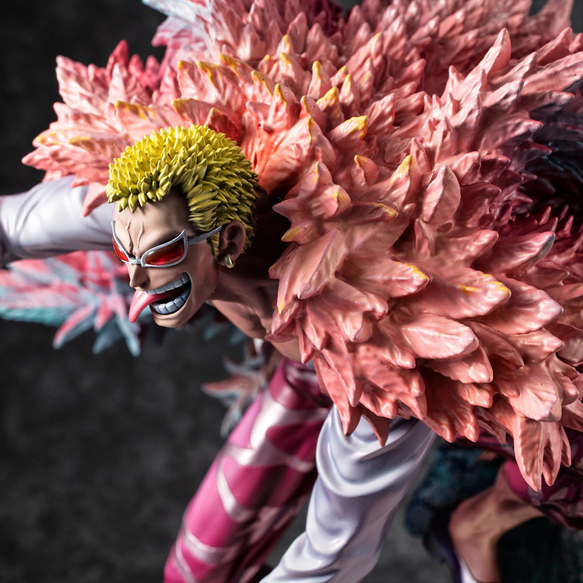 MegaHouse Don Quichotte de Flamingo Tenyasha, One Piece Sammelfigur, MH71627, 35 cm