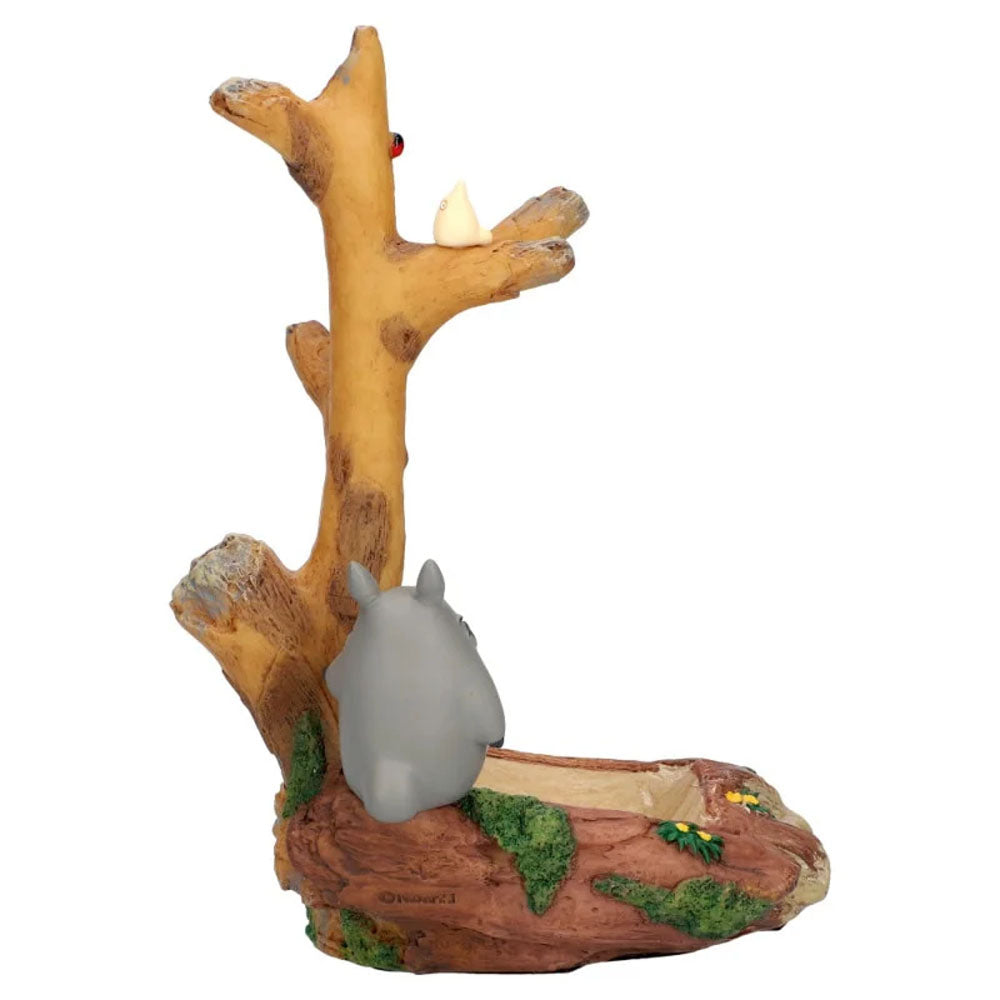 Mein Nachbar Totoro - Totoro im Schatten des Baums - Schmuckbaum & Schlüsselhalter - 14 x 18 x 8 cm - Benelic