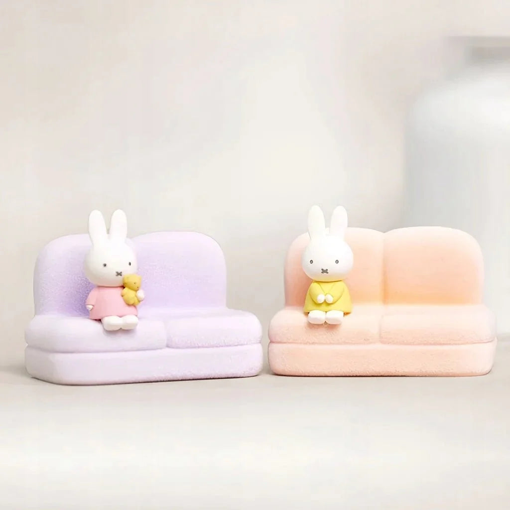 Miffy & Dan - Sofa Handy-/Kartenhalter - Blindbox - Einzelbox - Choco Teddy