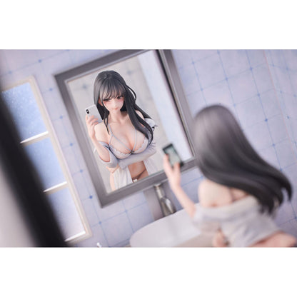 Kawa Design Original Character PVC Statue 16 Apocrypha Selfie Girl Illustration by hitomio16 Deluxe Edition 32 cm