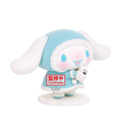 Sanrio - Hello Kitty oder Cinnamoroll - Fluffy Puffy Figur (Winter Ver.) - Einzelbox - Zufallsauswahl