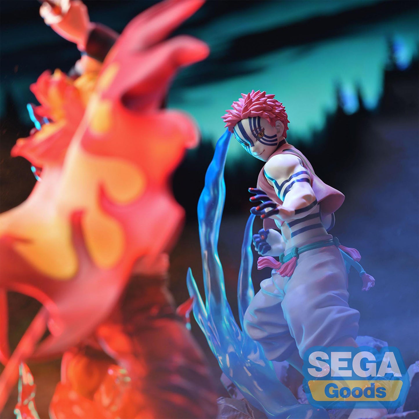 Demon Slayer: Kimetsu no Yaiba - Akaza - Xross Link PVC Statue - 12 cm - SEGA