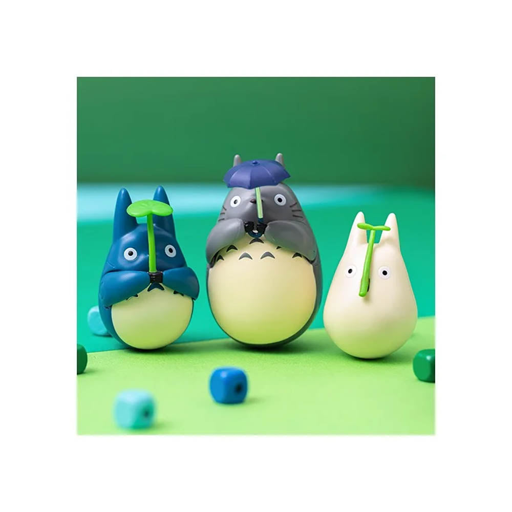 Mein Nachbar Totoro - Mittlerer Totoro mit Blatt - Okiagari Koboshi Wackelfigur - 6cm - Ensky