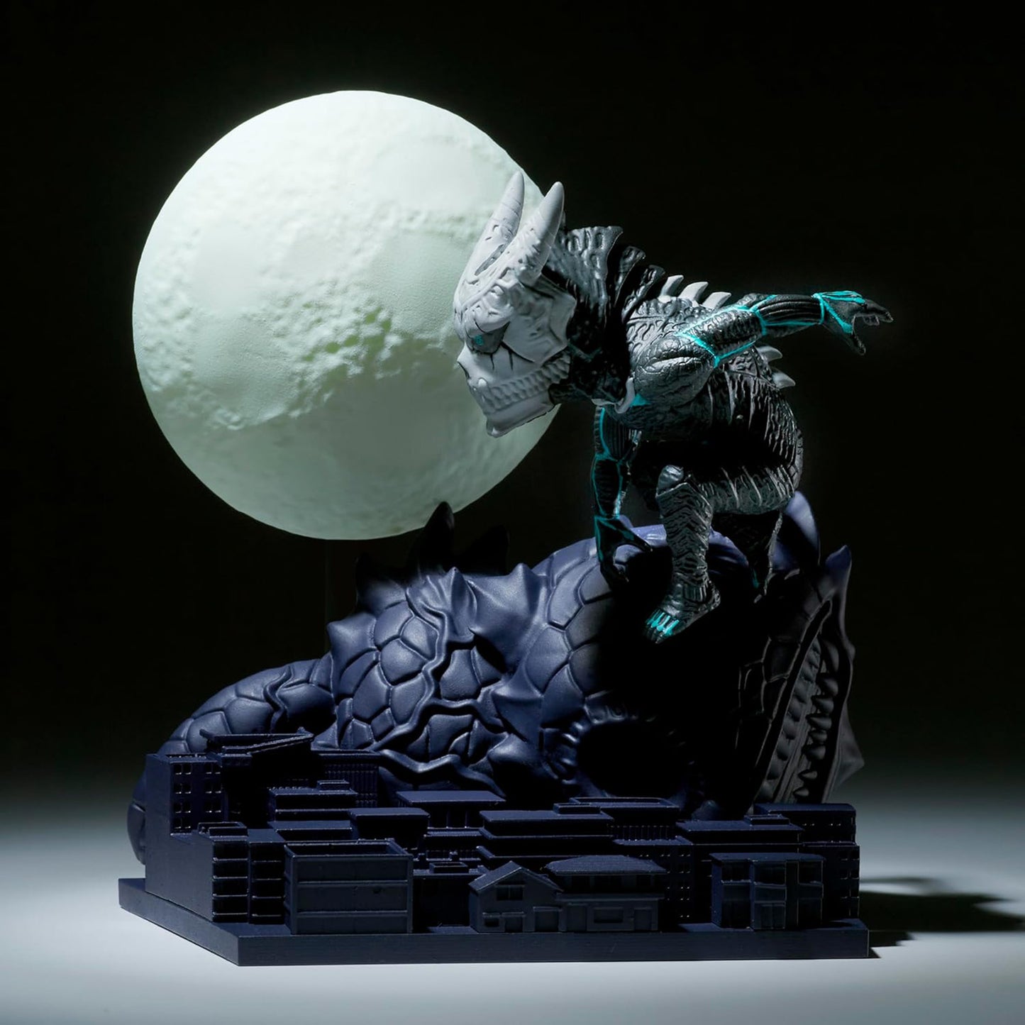 Kaiju No. 8 - Kafka Hibino - Figur - 5cm - Bandai Banpresto